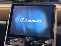 【9.8インチ　ディスプレイオーディオ】大画面のディスプレイはAppleCarPlayやAndroidAutoが利用可能。大きな画面でスマホナビアプリ等が利用いただけます♪