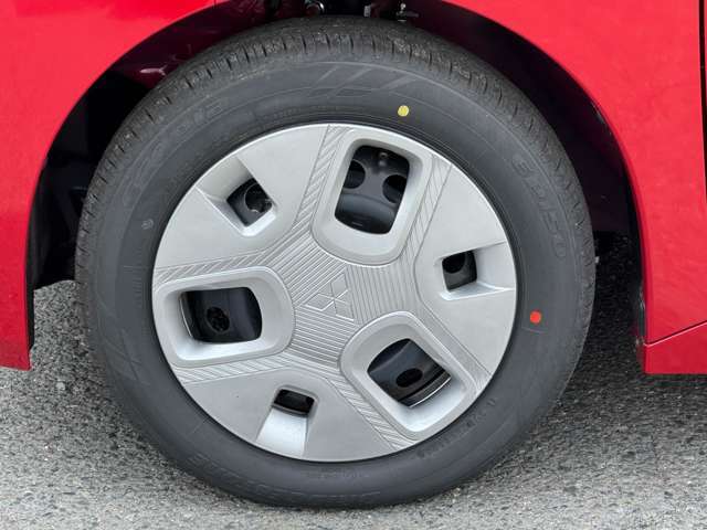 新品タイヤへの交換も可能となっております！国内メーカー・海外メーカーより選んでいただけます！