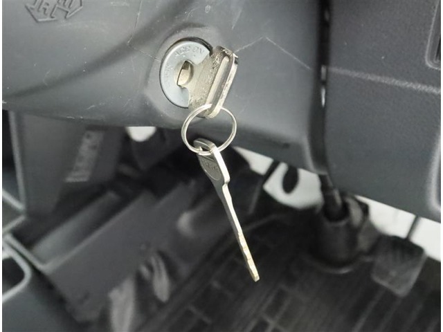 岐阜トヨペットでお買い上げいただいたお車は、全てしっかり点検・整備してから納車させていただきます。お車に関するご相談は、お気軽に店舗スタッフまでお尋ね下さいませ。