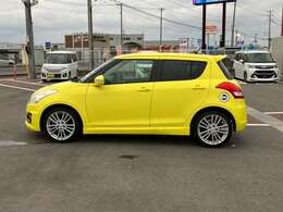 グループ総在庫常時350台以上！！販売だけでなく無料査定買取強化中！多くのユーザー様から嬉しい口コミを頂いております！！自社保証最長5年！！アフターサポートも充実！！