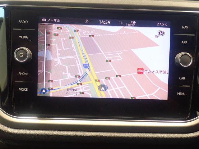 Volkswagen純正Discover Media、タッチスクリーンとダイヤルによる高い操作性、通信モジュール内蔵、SSDナビゲーション
