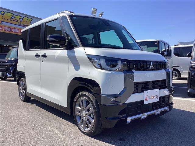 ■□■□■ アフターサービスもお任せ下さい！！ 自社整備工場を完備しております！！ 国土交通省指定整備工場なので車検も最短45分で終わります♪  ■□■□■