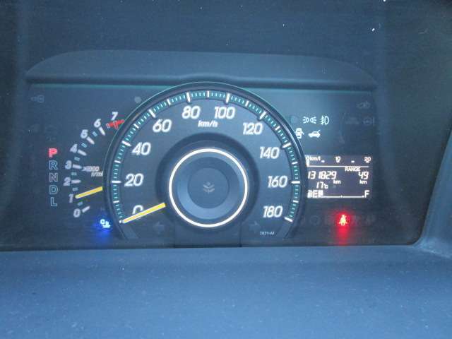 ★車両検索、有難うございます♪お問い合わせはポイント5亀山店専用フリーダイヤルまで（携帯可）♪三重県最大級のホンダディーラーネットワーク総展示台数1000台以上！買取・下取もお任せください♪