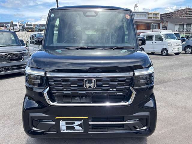 ★全国トップレベルの販売台数実績★　　★枚方本店年間販売台数3700台！オールメーカー全車種取り扱いしております★
