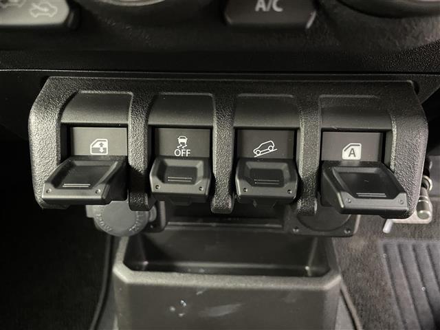 【運転席操作部】快適なドライブを楽しむための機能が装備されています！運転席から触れるので、使いやすいです！除菌プランいれていただくと、さらに清潔で安心していただけます！