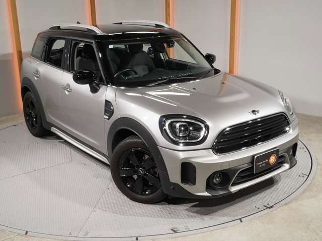 ■お車でのアクセスは 首都高速「用賀IC」 や第三京浜「玉川IC」からすぐ！環八道路内回り沿い、駐車場完備■電車の場合は東急大井町線「上野毛駅」 もしくは、東急田園都市線「用賀駅」が最寄り駅になります。