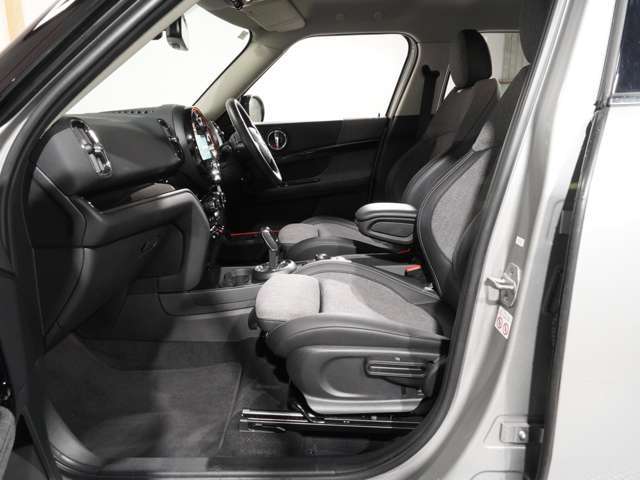 ■納車に関して・・・当社、ミニ専門店イールは皆様へ心を込めて納車いたします！■北海道から沖縄まで陸送業者にてお届けいたします■詳しくは販売スタッフまでお問合せください。