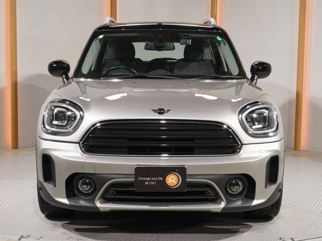 ■車輛の詳細な装備やオプション、室内の360度ビュー動画、整備点検履歴などは弊社のHPにて公開中です！毎日新着チェックをしていただいているお客様もいるほど好評です！是非ご覧ください。