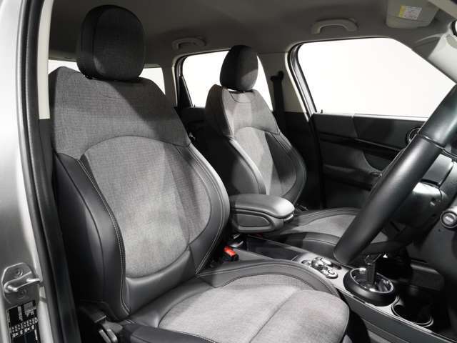 ■※注意※ショールーム以外のモータープールにて保管している車輌が多数あるため、実車をご覧になりたい場合は、お手数ですがご来店前に事前確認のご連絡を頂きますようお願い致します。