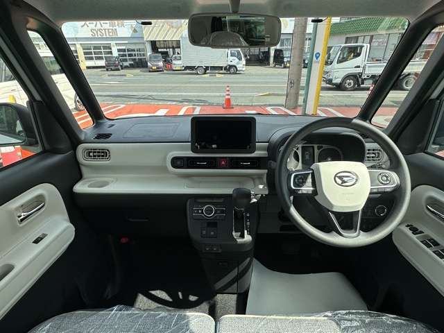 ★登録済未使用車につきましては、傷、凹み等一切ございませんので、新車と同様ですのでご安心ください！もしダメージがある場合は契約前に責任をもってしっかりとお伝えします！※試乗車や中古車は確認を要します！