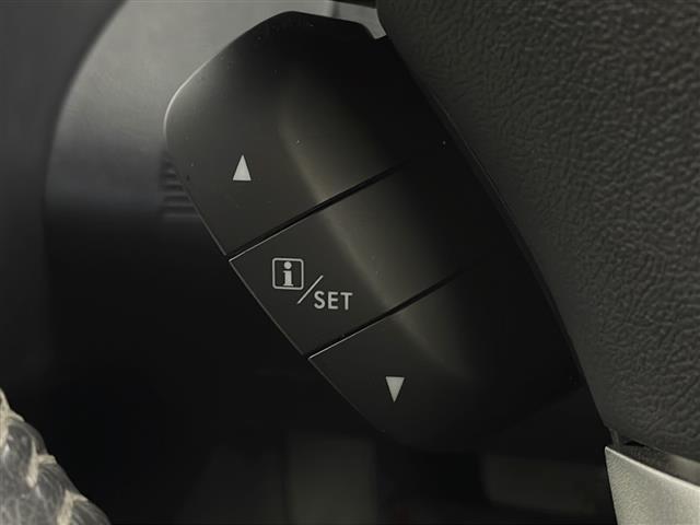 【その他】このクルマ限定で使える装備品が付いています！使い方などはぜひ実際に店舗にお越しいただき、専門スタッフにお尋ねください！