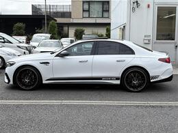 安心の全車保証付き！（※部分保証、国産車は納車後3ヶ月、輸入車は納車後1ヶ月の保証期間となります）。その他長期保証(有償)もご用意しております！※長期保証を付帯できる車両には条件がございます。