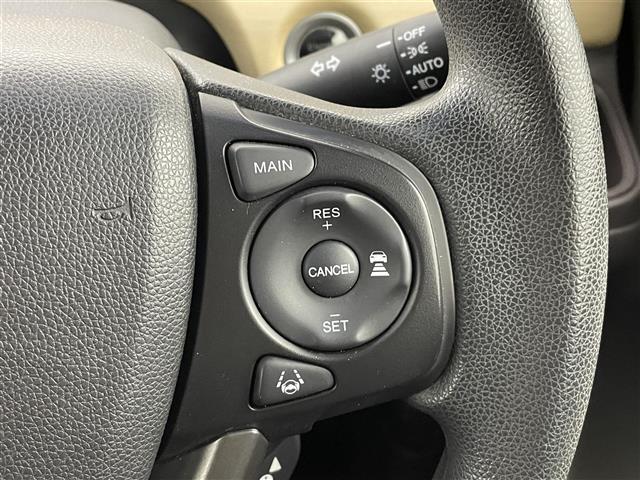 【運転席操作部】快適なドライブを楽しむための機能が装備されています！運転席から触れるので、使いやすいです！除菌プランいれていただくと、さらに清潔で安心していただけます！