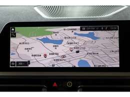 【10.25インチマルチメディア】ナビゲーション/USB/Bluetooth接続/AM/FM