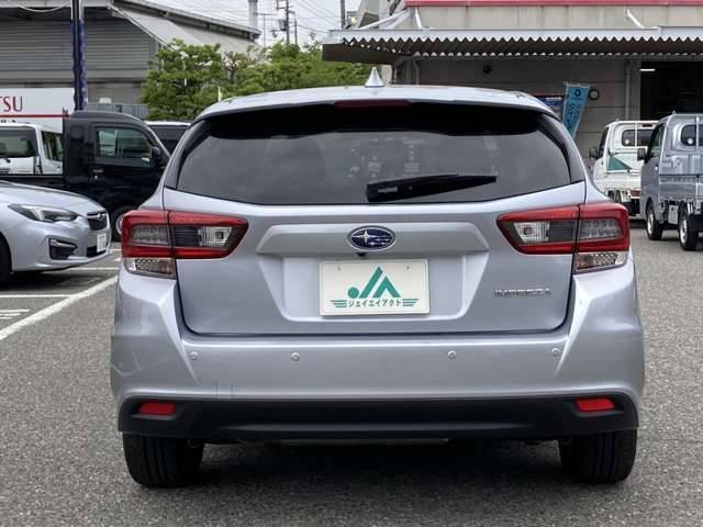 自動車保険・JAFの取扱いもおこなっております。お客様に万が一のことが起こった場合でも困らないように最適なプランをご提示いたしますのでこちらもお気軽にご相談ください。