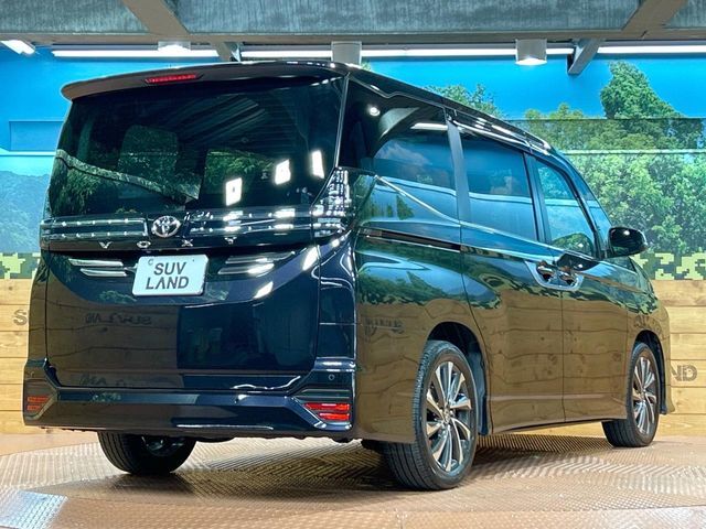 ☆全国のネクステージからお取り寄せが可能※！遠方の店舗に展示してあるクルマが気になる場合も、最寄りの店舗でご覧いただくことが可能です！是非私たちに要望をお聞かせください！※別途費用