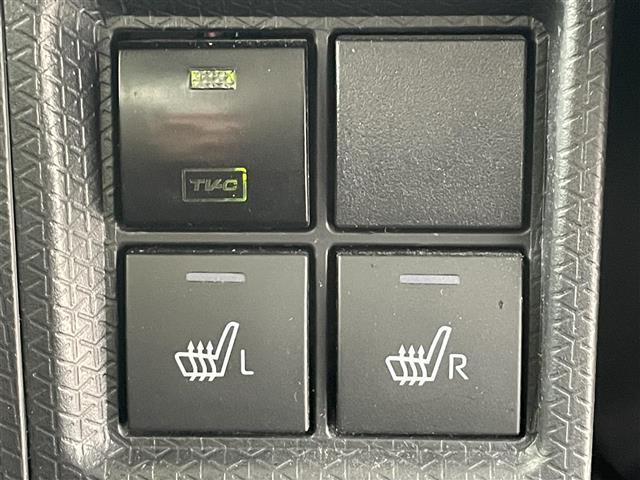 【シートヒーター】シートを温めてくれる暖房機器です！長時間座っていると負担が掛かりやすい背中や腰、または冬場などの寒い日に冷えやすい脚部に快適なぬくもりを伝えます。