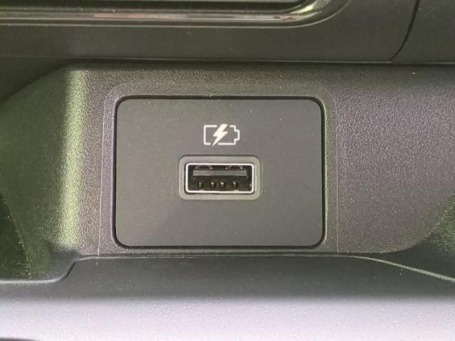 お車に合わせて無料保証以外にも、保証範囲、期間、距離を拡充させた有料保証もご用意しております！中古車の購入が初めてで不安・・・というお客様もご安心ください！