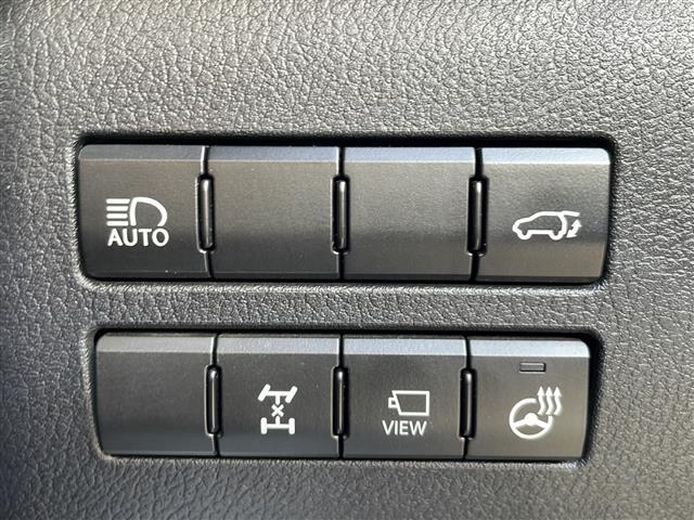 【運転席操作部】快適なドライブを楽しむための機能が装備されています！運転席から触れるので、使いやすいです！除菌プランいれていただくと、さらに清潔で安心していただけます！