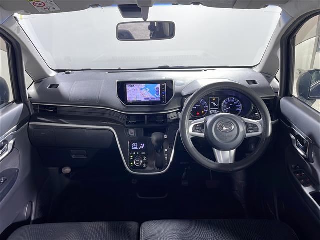 【インパネ全体】全方位で視界が広く、高い目線で運転もしやすいです！