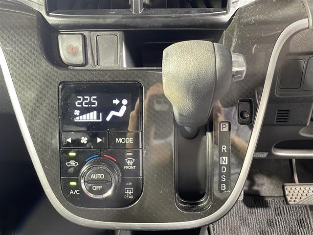 【シフトレバー】シフトも操作しやすく快適なドライブを楽しんでいただけます！