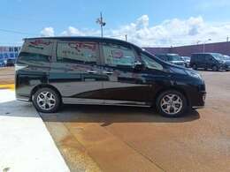 ☆☆グループ店総在庫3000台☆☆きっと見つかるあなただけのお車ヾ（ゝ∀・。）得々プラン実質年率3.9％～をはじめ　「どんなクルマも10万！下取りキャンペーン！」不動車や事故現状車も詳しくはスタッフ迄