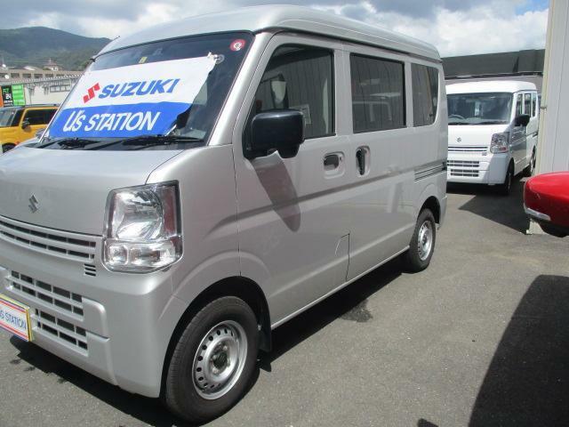 車体色　シルキーシルバーメタリック