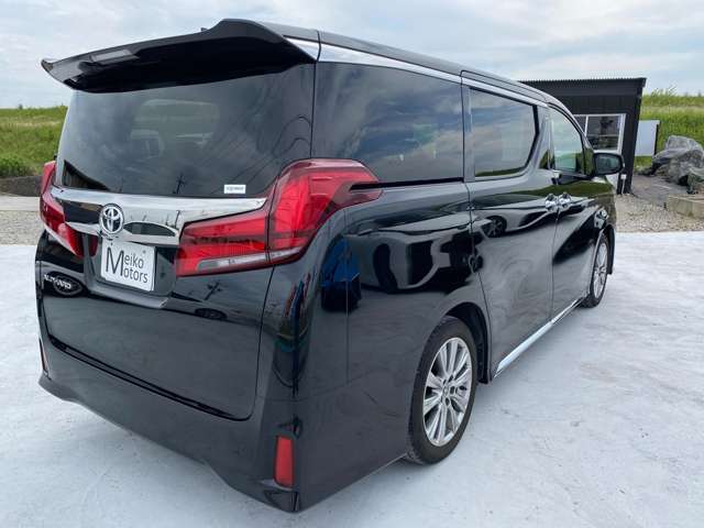 当店は、東名阪自動車道の長島ICから6分（2.8キロ）です。