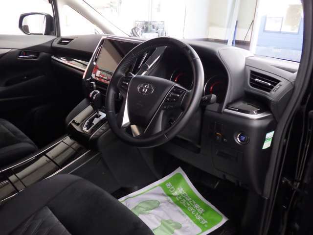 今まで大切に乗られてたお車を下取りさせていただきます。沢山の思い出が詰っている分、価格の限界まで頑張らさせていただきます。