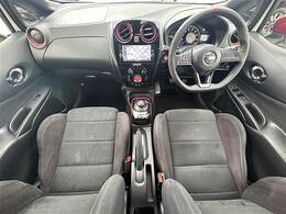 【インパネ全体】全方位で視界が広く、高い目線で運転もしやすいです！