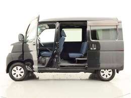 岐阜トヨペットの展示車は、不安が消える、安心が見える、3つの安心を備えています1まるごとクリーニング2トヨタ認定検査員による車両検査証明書付3メーカー年式問わず1年間の無料保証付