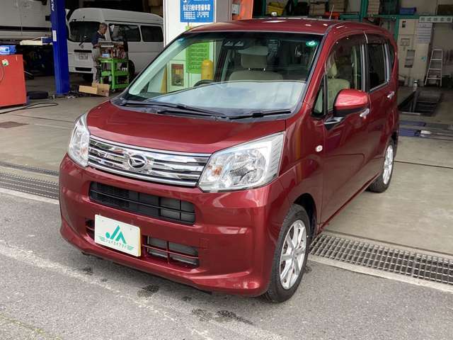 当店は中古車だけではなく新車も多く取り扱っております。ご購入をする・しないに関わらず、下取りや買取りも含めて何でもご相談ください。