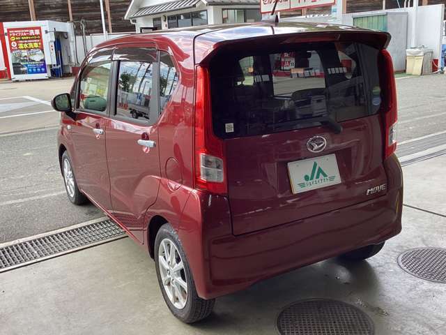 当店の自動車検査員資格（国家資格）を持った整備士が事前に点検し、不具合箇所があれば修理して納車します。