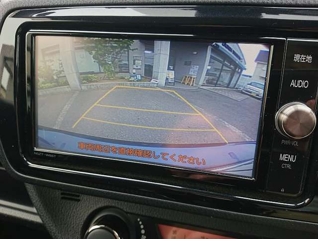 バックモニター