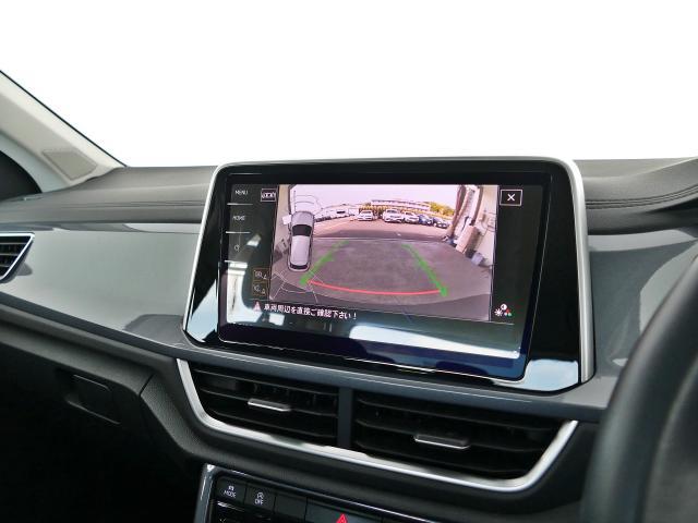 リアビューカメラで車庫入れも安心です。