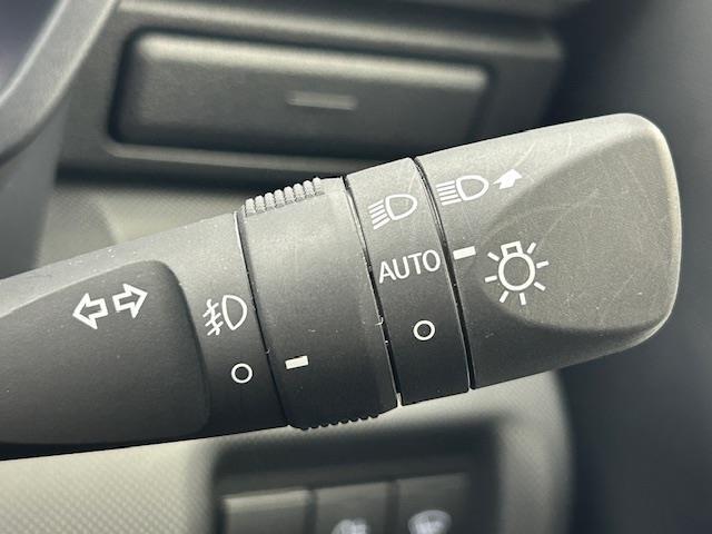 【運転席操作部】快適なドライブを楽しむための機能が装備されています！運転席から触れるので、使いやすいです！除菌プランいれていただくと、さらに清潔で安心していただけます！
