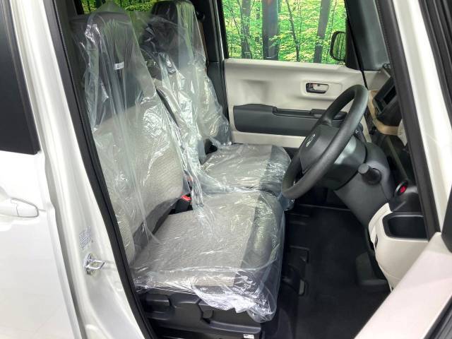 もちろん車内はキレイです♪よりクリーンな状態をキープしたいお客様には『ナノゾーンコート』がおすすめ！新型コロナウイルス対策や、除菌・消臭に効果を発揮し多くの方にご好評いただいております。