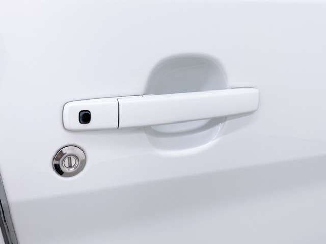 ドアスイッチでの施錠・解錠が可能です！