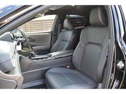 ■内装状態も◎■中古車では、外装状態が良好でも喫煙車であったり、芳香剤の匂いに使用上出来る汚れやキズがありますが、当社は「全車新車ベース」なのでキズもなければ新車の香りしかしません！