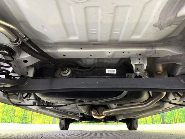 下回りがきれいなうちに、防錆加工の施工がオススメ。降雪地域はもちろん、沿岸部にお住いの方や、趣味でマリン・ウィンタースポーツをされる方にご好評いただいております。