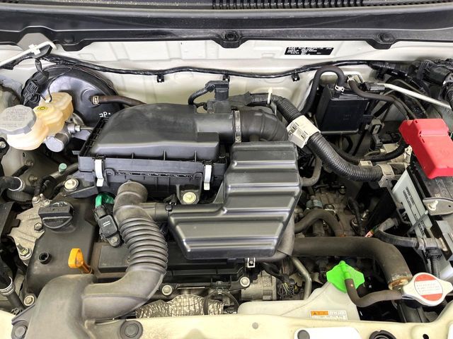 親切・丁寧な専門メカニックスタッフが応対！・車検・点検整備・事故等の修理などアフターサービスも安心。お車のカスタマイズもネクステージのサービススタッフまでご相談ください！