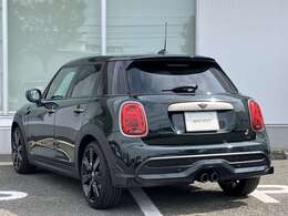 さらに、メンテナンスフリー期間を設定。ご購入から6カ月または7,500kmまでの間にコンディション・ベスト・サービス（CBS）の交換メッセージが点灯した場合、対象の点検整備項目を無償にて交換します。