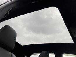 店舗にて現車の確認もいただけますので、お電話で在庫のご確認の上是非ご来店くださいませ！！！