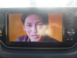 操作がカンタンで　扱いやすい社外ナビ装備。ドライブも楽しくなります。