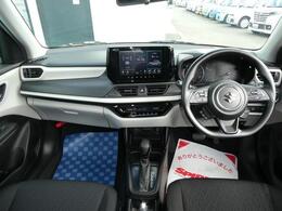 当社の中古車は全社整備付価格です。別途、整備料金をいただくことはございませんのでご安心ください。全社オイル、オイルフィルターの交換はもちろんのこと、必要だと判断した消耗品は交換させていただきます