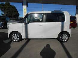 ましたら登ってください、ここからながーい橋を渡っていただきます、最初の信号を右折していただきますと、当店が見えてまいります、信号から7～80mくらいです、お待ちしております、