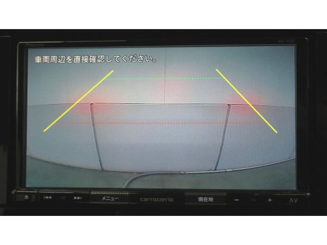 バックの苦手な方も安心な、バックモニターが付いています。