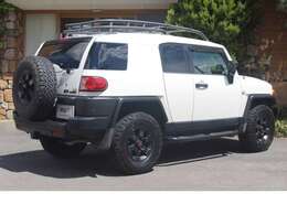 車両販売だけではなくアフターメンテナンスに重きを置いています。その為中にはご遠方へのご販売をお断りさせて頂く場合も御座います。大変恐縮ではございますがご理解のほどよろしくお願いいたします。