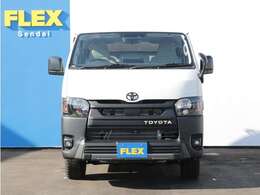 雪道や山道でも安心ディーゼル4WDになっております！！内装のインテリアの機能性＋走りを両立させた一台となっております♪