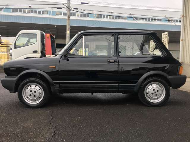 駐車場完備ですのでお車でどうぞお気軽にお越しください。